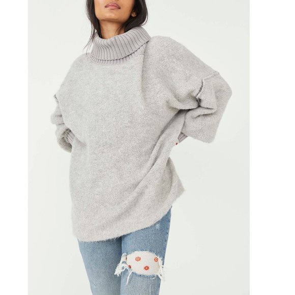 Free People Sweaters - 🎉LAST CHANCE🎉 NWT Free People Milo Pullover / Heather Grey